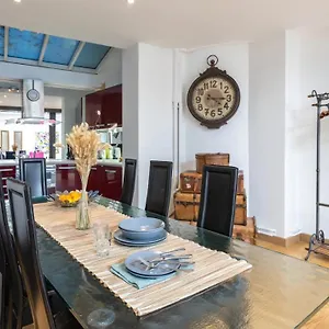 Apartment 3-bedroom Quai Des Grands Augustins